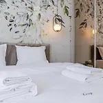 Apartment Cozy Luxury Brand New With In