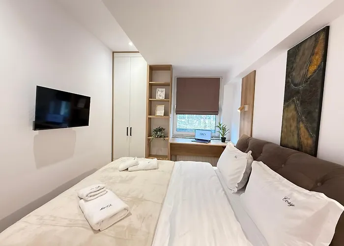 Luxury Brand New With In 아파트